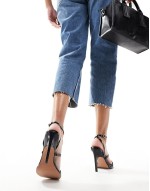 Narate gladiator high heeled sandals in black