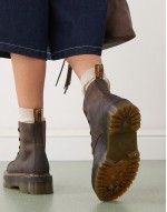 Sinclair boots in brown