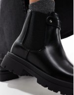 ‌Stylish chunky chelsea boots in black