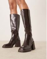 ‌Stylish Mayah knee boots in brown