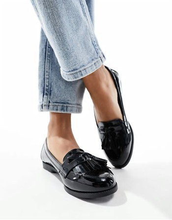 fringe loafer in black