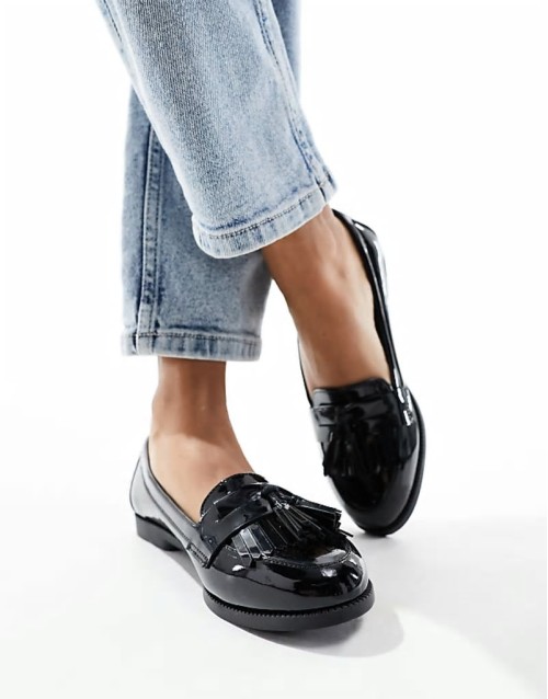 fringe loafer in black
