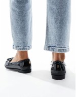 fringe loafer in black