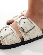Stradivaris flat sandal with metallic buckle