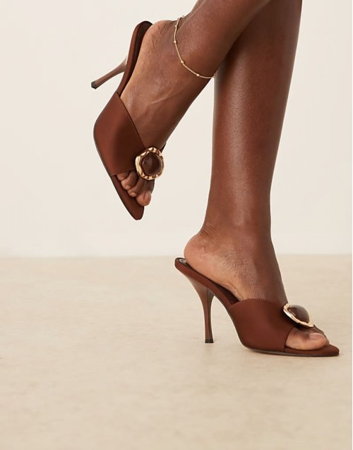 Noon high heeled mules with trim in brown