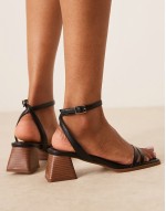 Honeydew mid block heeled sandals in black