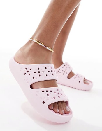 Classic floral cut out sandals in pink milk